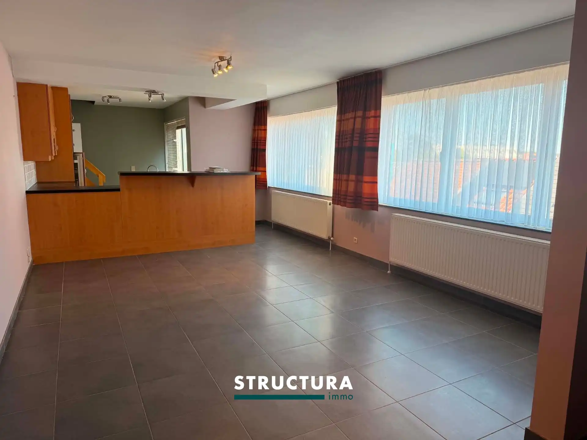 Centraal gelegen duplexappartement met EPC B foto 4