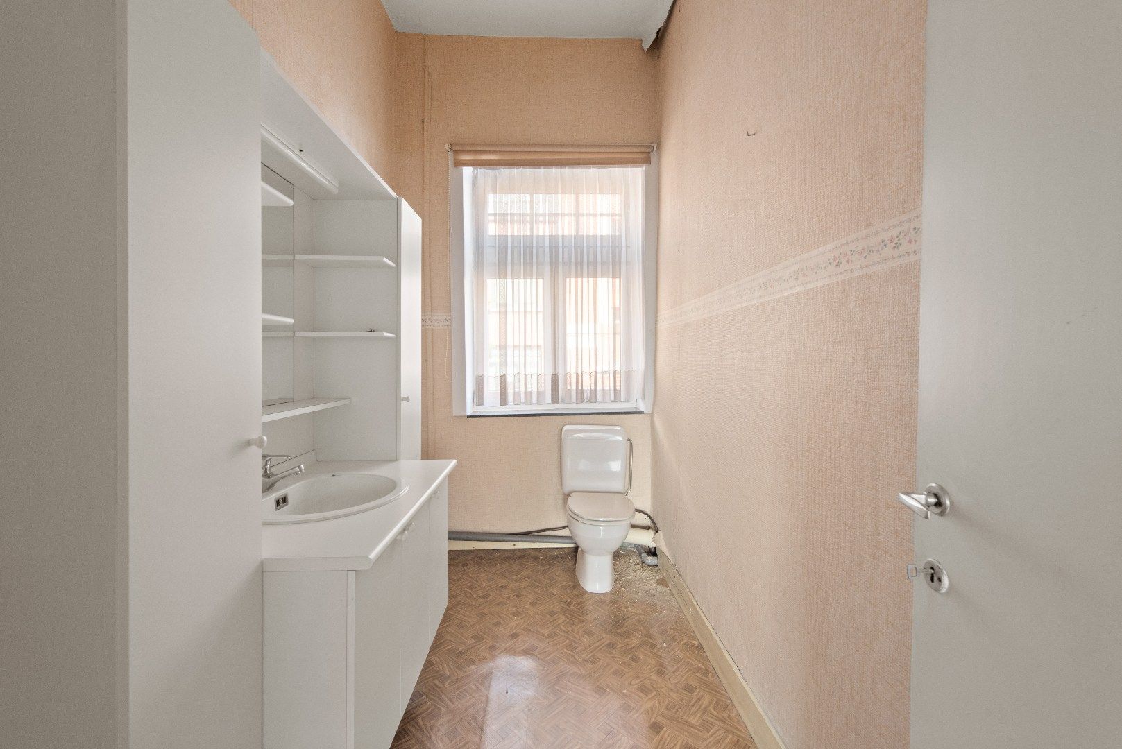 Te renoveren rijwoning met potentieel in centrum Tienen foto 15