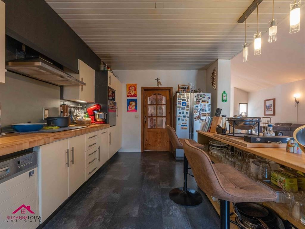 Vrijstaande woning op ruim perceel foto 18