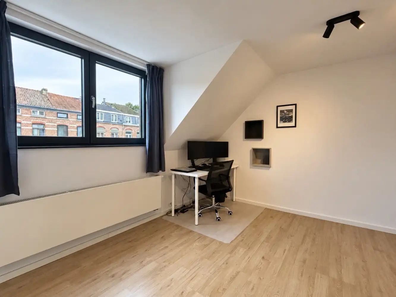 Stijlvolle en volledig gerenoveerde woning met gezellige tuin op toplocatie aan de Leuvense ring! foto 16