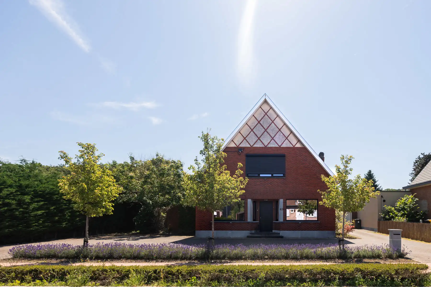 Charmante instapklare woning op een strategische locatie foto 2