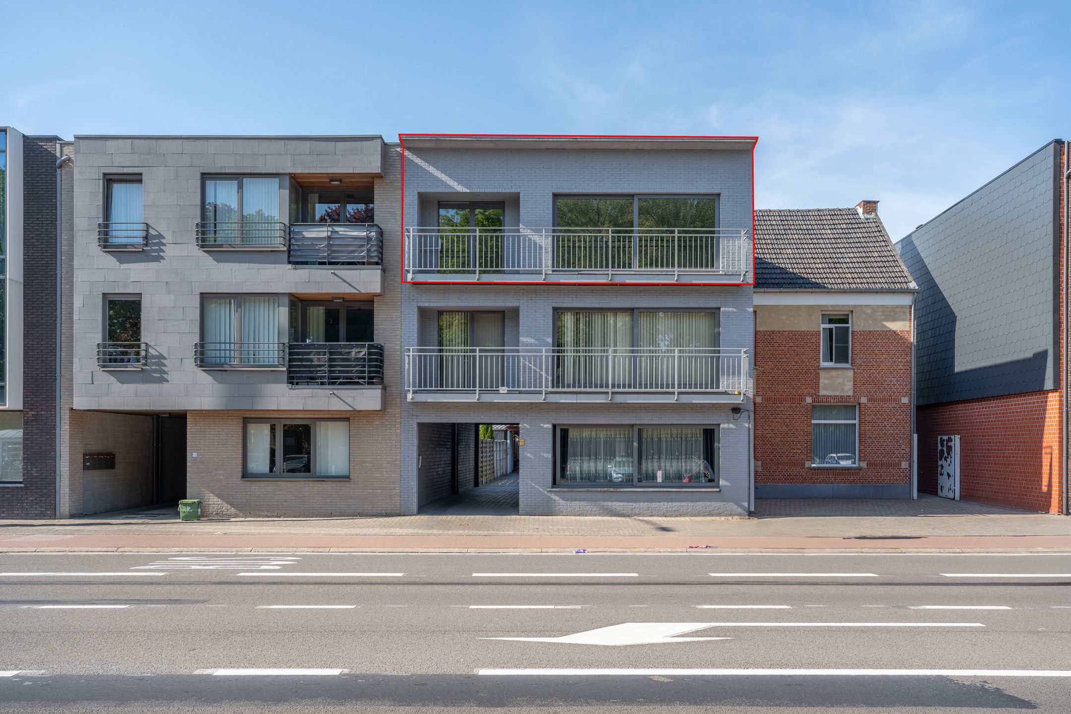 Lichtrijk appartement met 3 slpk's te centrum Vosselaar foto {{pictureIndex}}