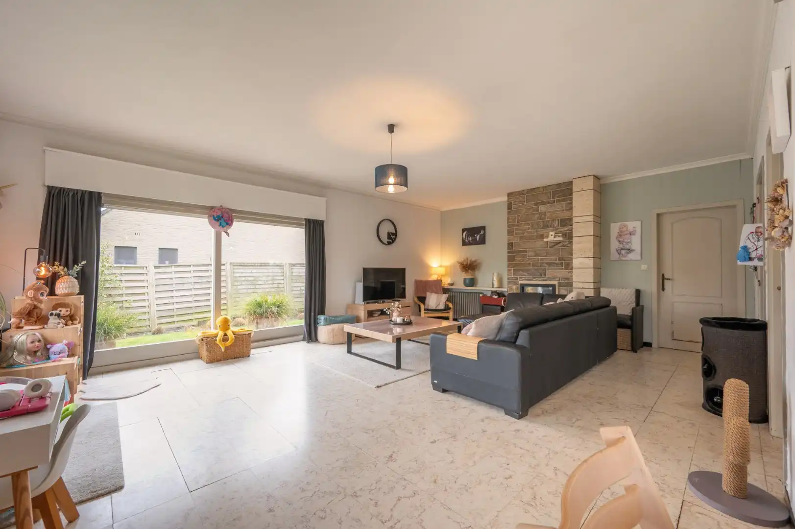 Te renoveren vrijstaande woning met 3 slaapkamers en tuin in Sijsele foto 5