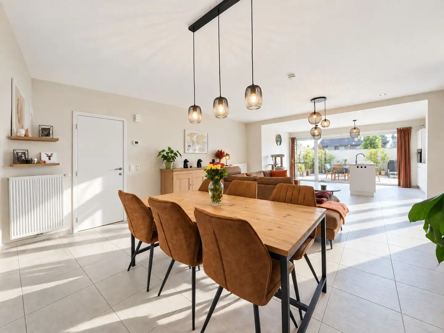 Ruim gelijkvloers appartement (127 m²) met gróót terras, garage én staanplaats foto 5