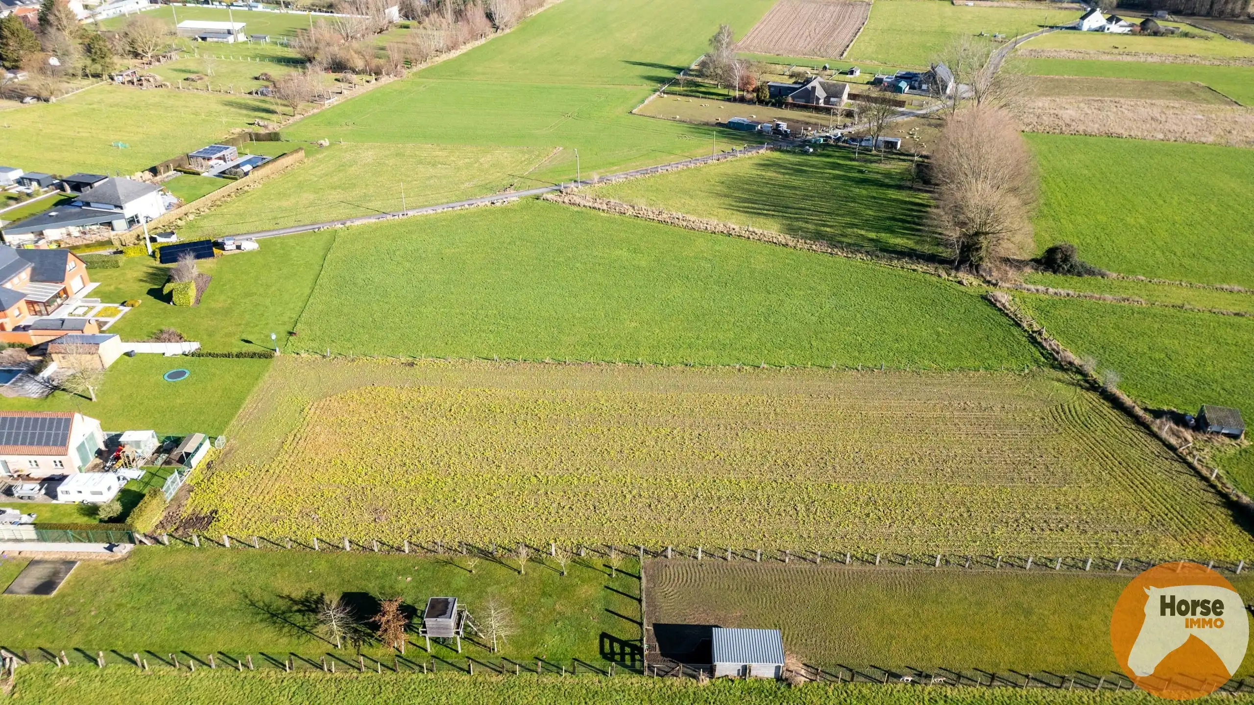 BAMBRUGGE – Landelijke woning met weide en schuur  foto 14