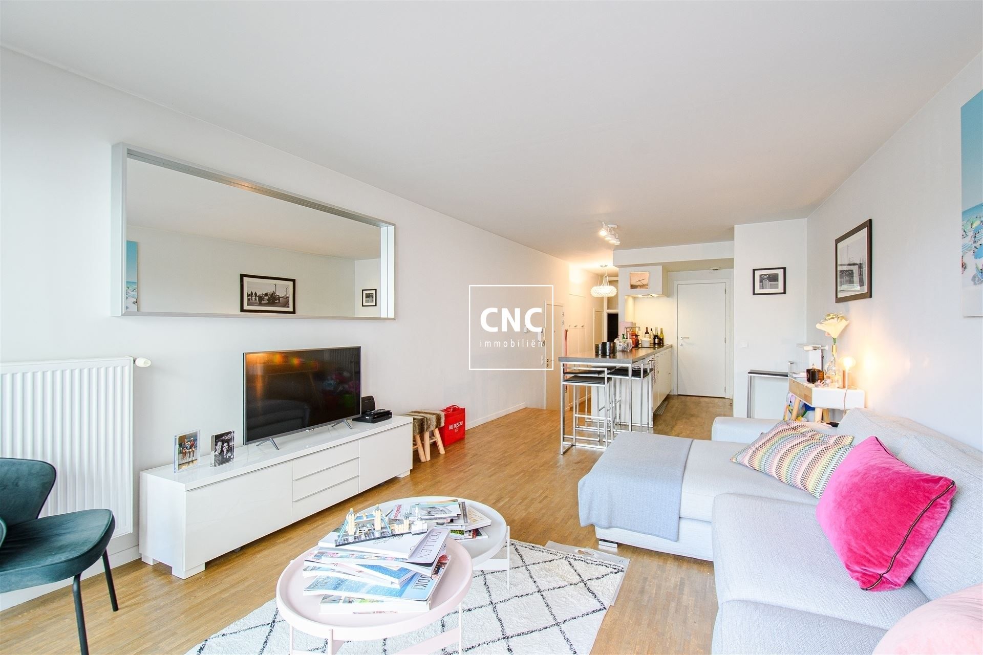 Gelijkvloers appartement met zonnige tuin nabij het centrum
 foto 3