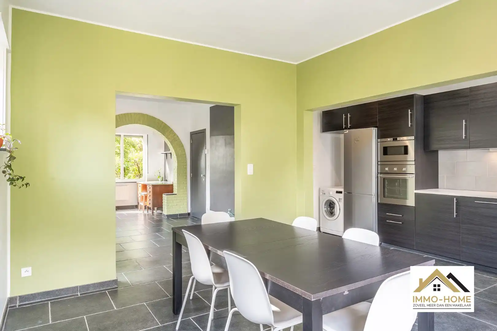 Instapklare woning met ruime tuin op topligging  foto 6