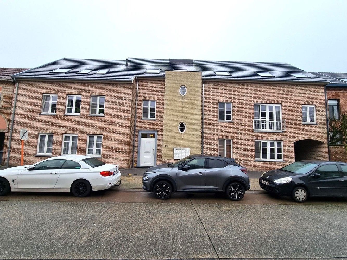 Gelijkvloers appartement 117m² met 2 slaapkamers, ruime badkamer, tuin en staanplaats met kelderberging foto 15