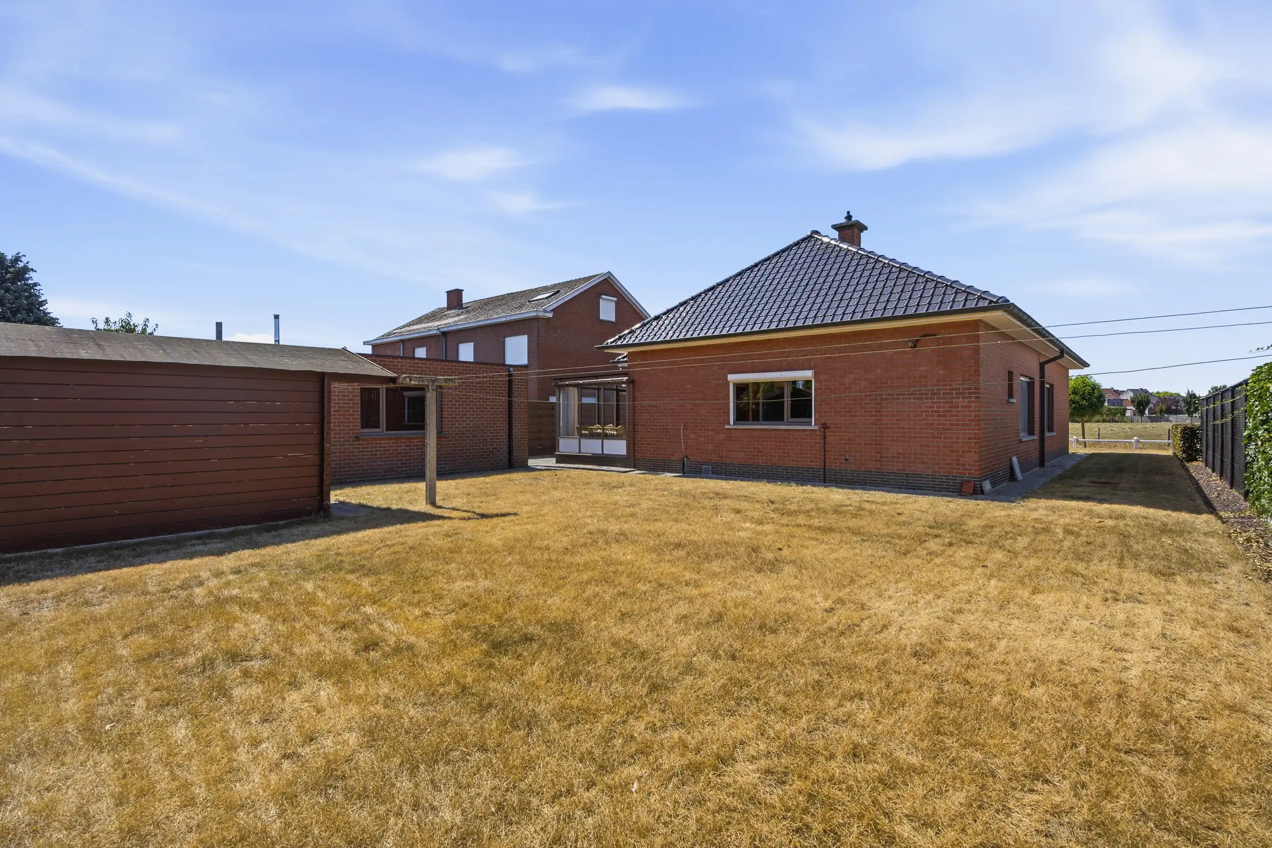 Karaktervolle bungalow op ruim perceel te Deinze foto 15