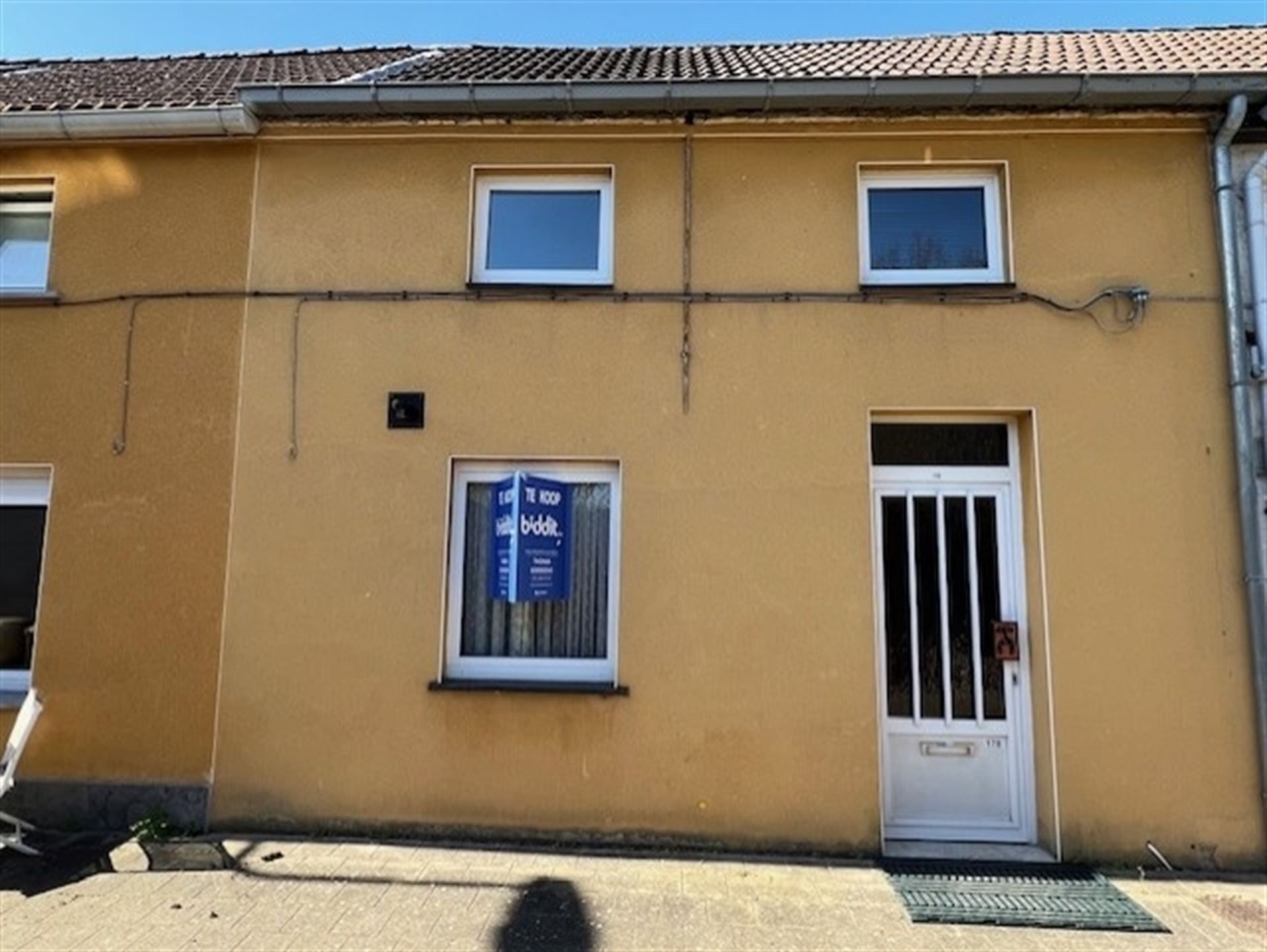 Knusse woning in rustige buurt! foto {{pictureIndex}}