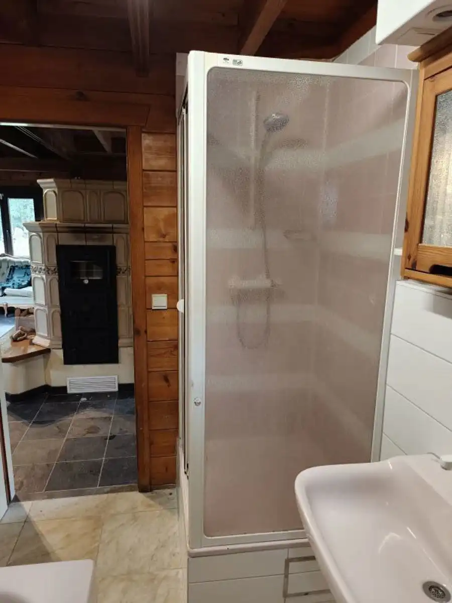 Zeer ruime rustig gelegen chalet foto 9