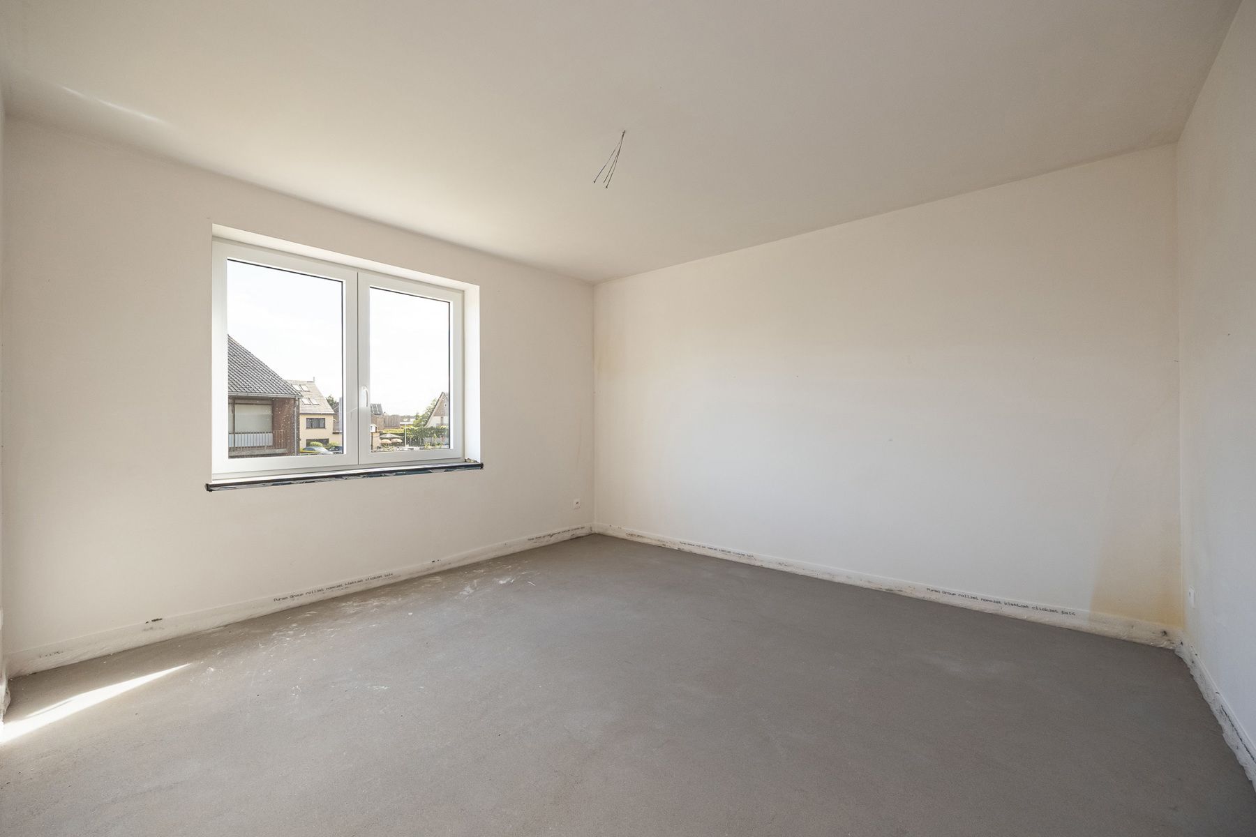 Ruime gezinswoning (ca 245 m²) met 3 slaapkamers op perceel van ca. 330 m². foto 15