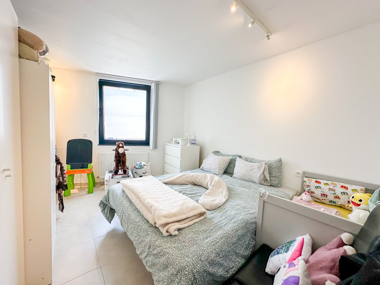 Instapklaar 1-slpk appartement met gemeenschappelijk zwembad op een toplocatie foto 9