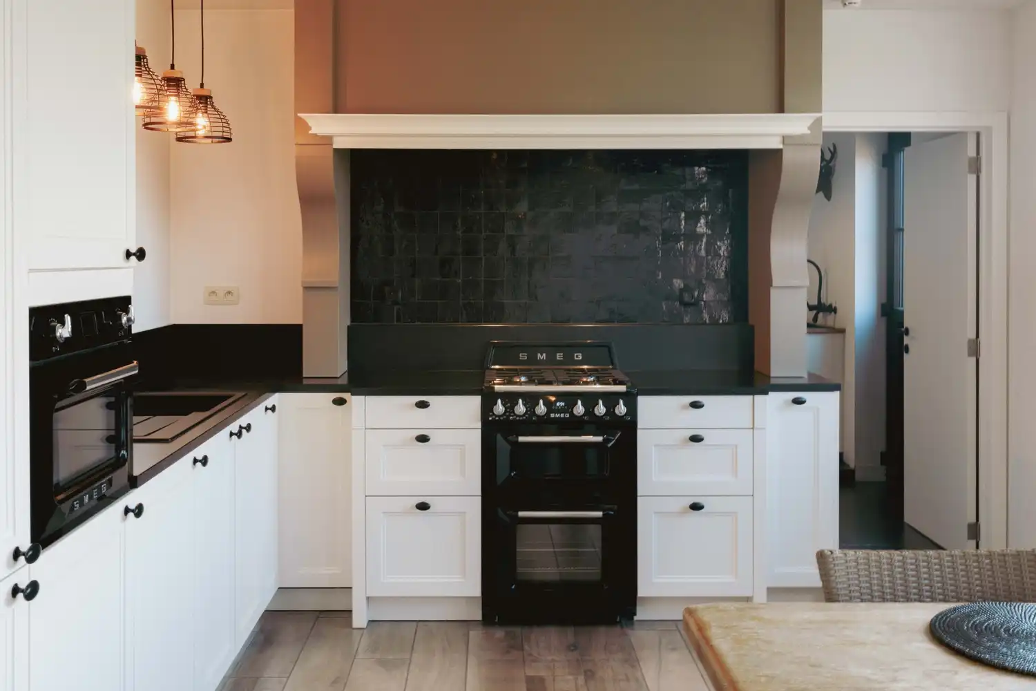 Prachtige villa in pastorijstijl aan de rand van Eeklo foto 15
