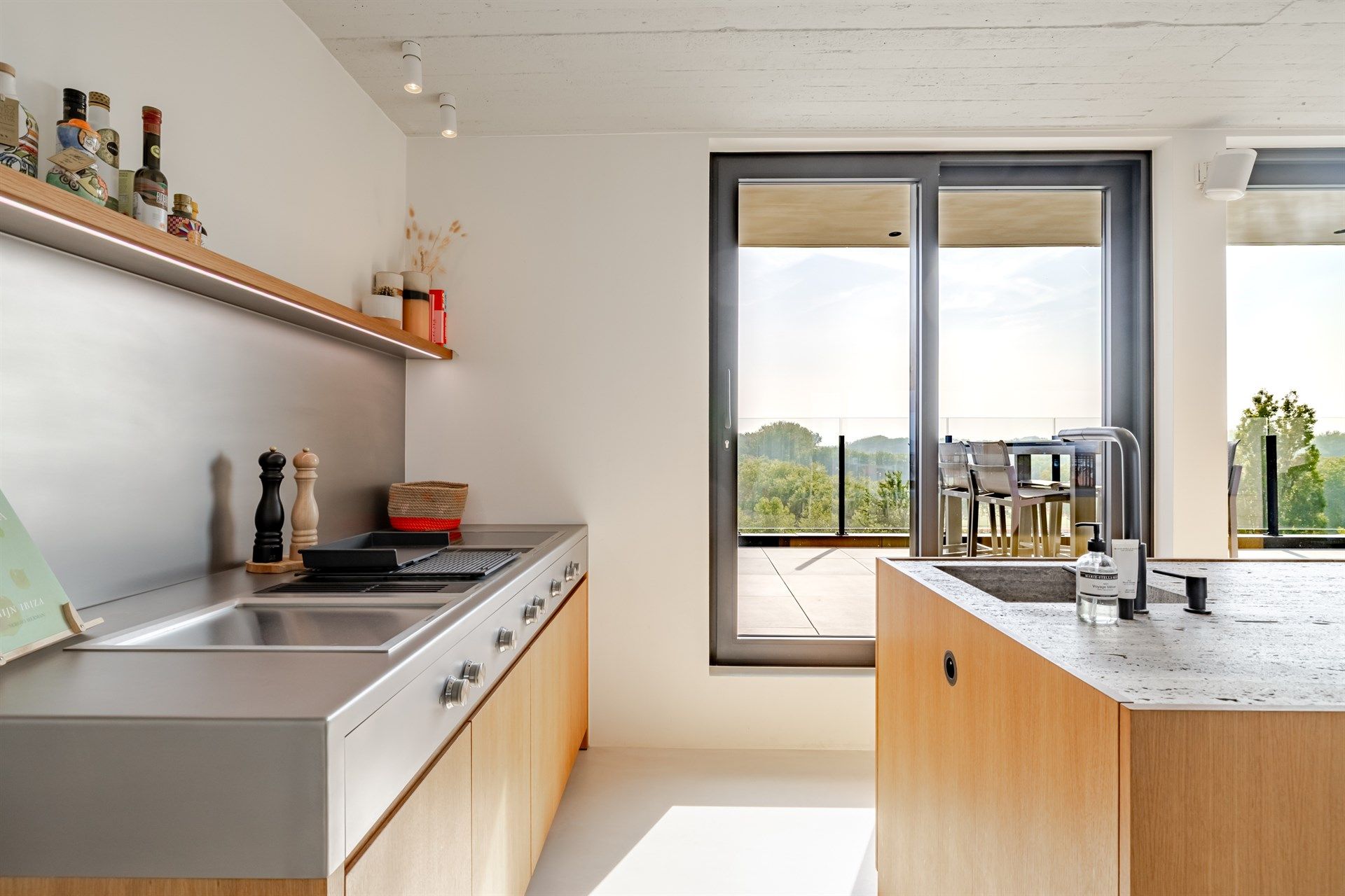 Luxueus penthouse met adembenemend zicht in het hart van Aalst  foto 7