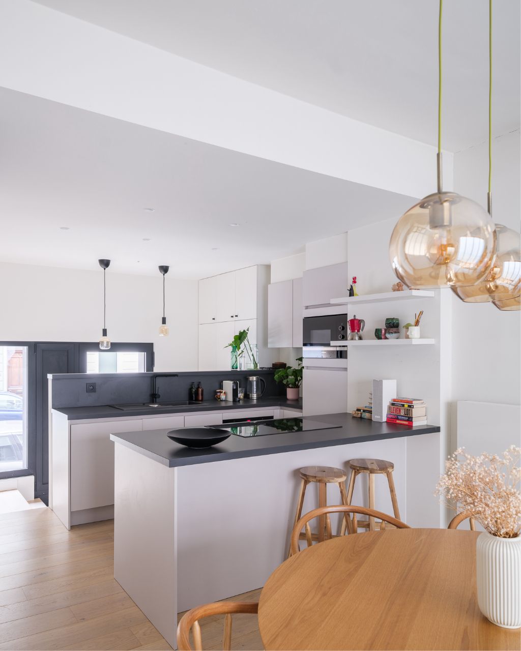 Volledig gerenoveerde woning (190 m² bvo) met 3 slaapkamers en zonovergoten dakterras, gelegen nabij de Visserij. foto 4