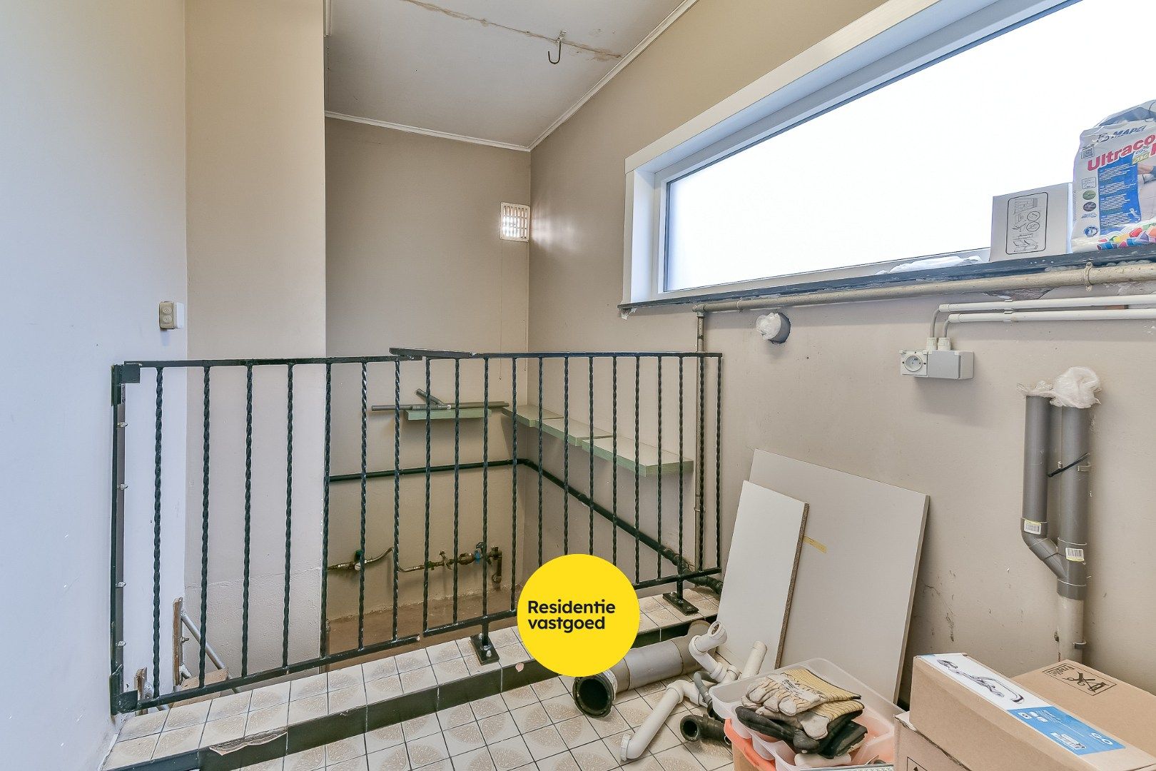 Bungalowwoning op rustige ligging met gerenoveerde keuken te huur foto 12