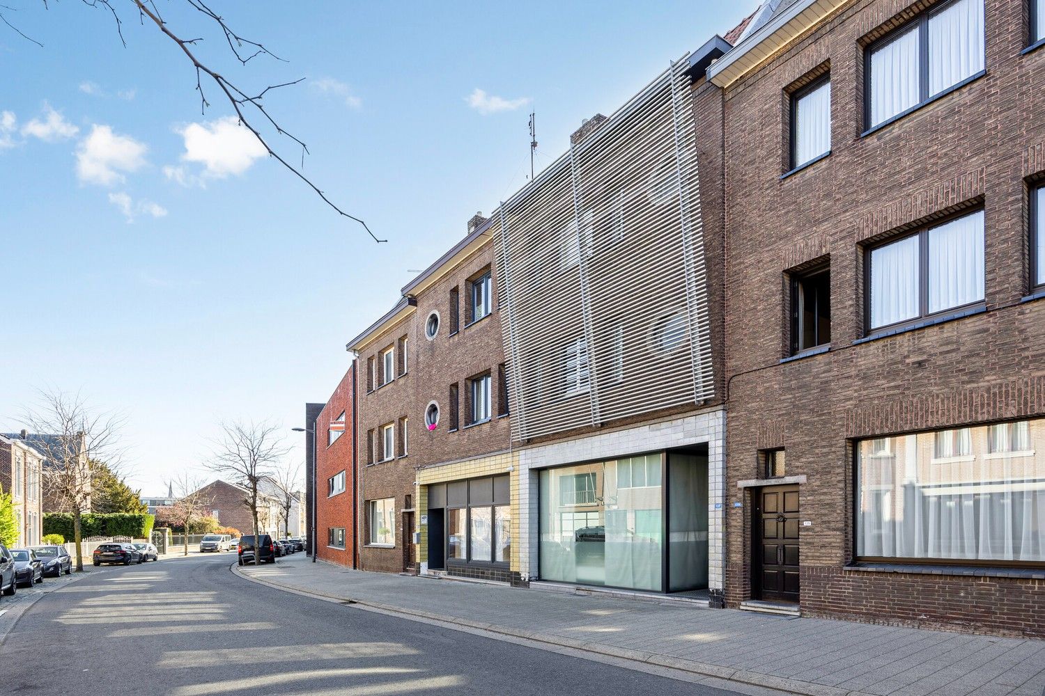 Charmante woning met industriële toets in het hart van Lanaken foto 4
