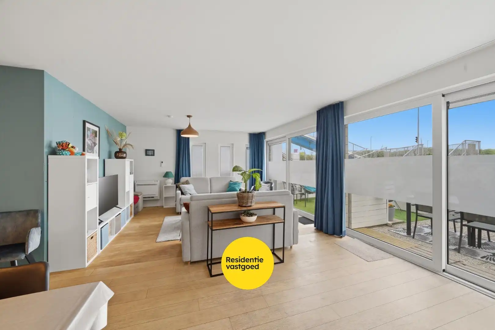 Instapklaar appartement met groot terras in Bredene - vlak bij de zee foto 5