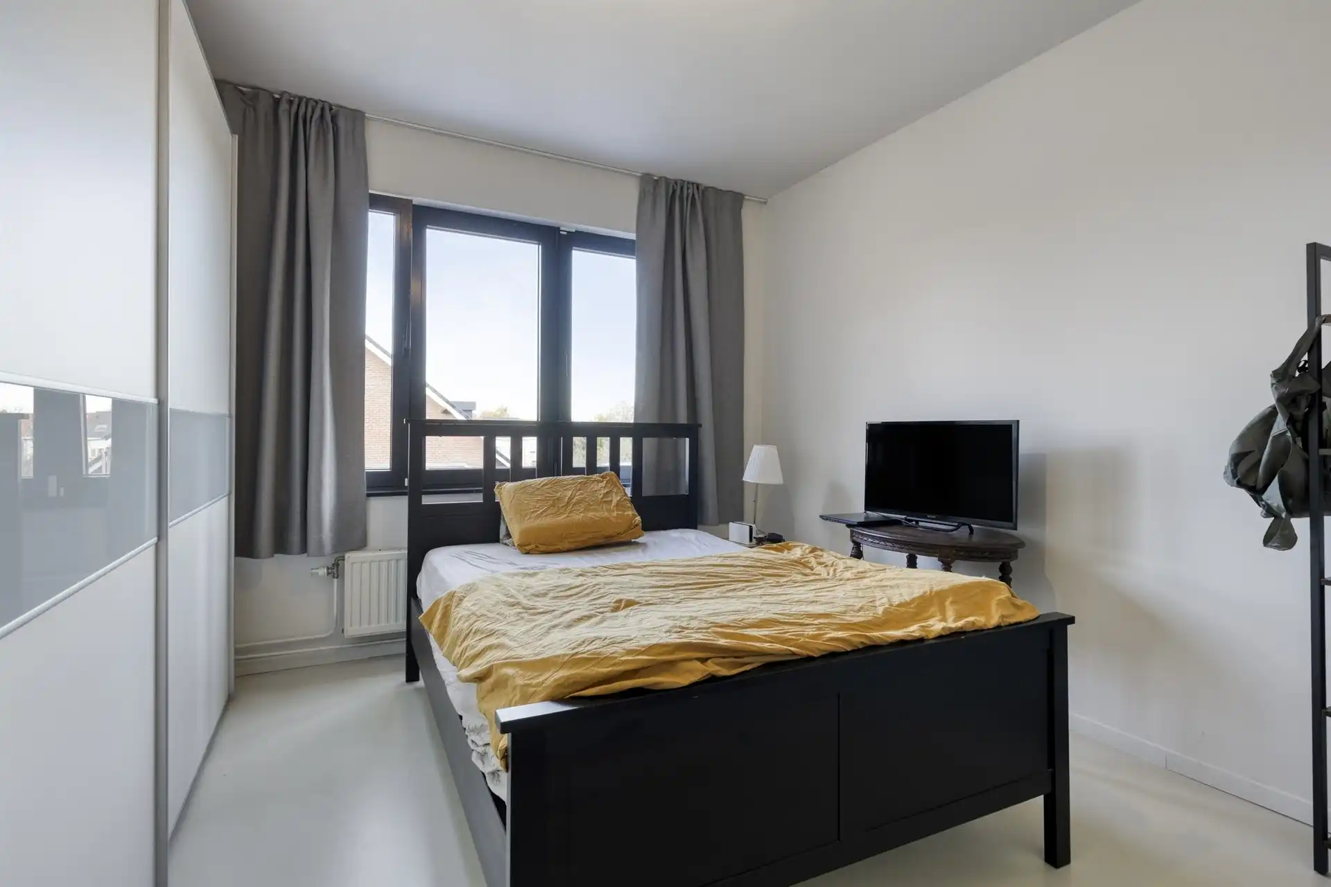 Woning met 3 kamers in rustige wijk foto 15