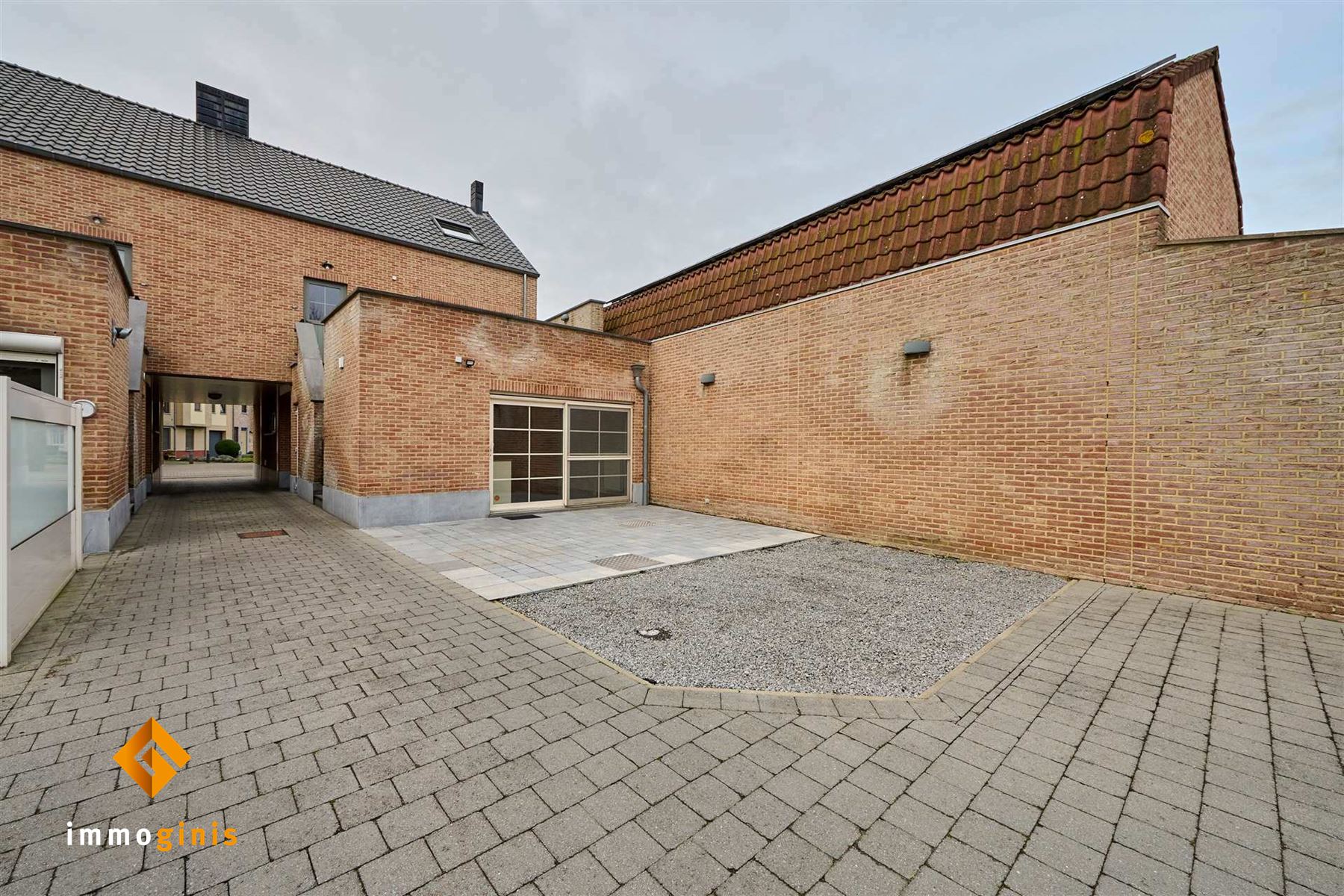 Charmant en energiezuinig 2-slaapkamerappartement in het centrum van Bocholt. foto 13