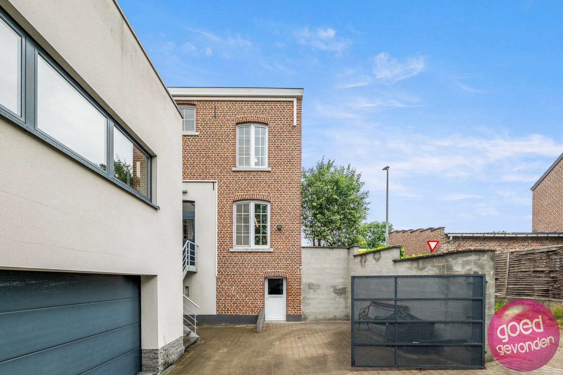 INSTAPKLARE WONING - 5 SLK - TUIN - TERRAS - DUBBELE GARAGE  foto 42