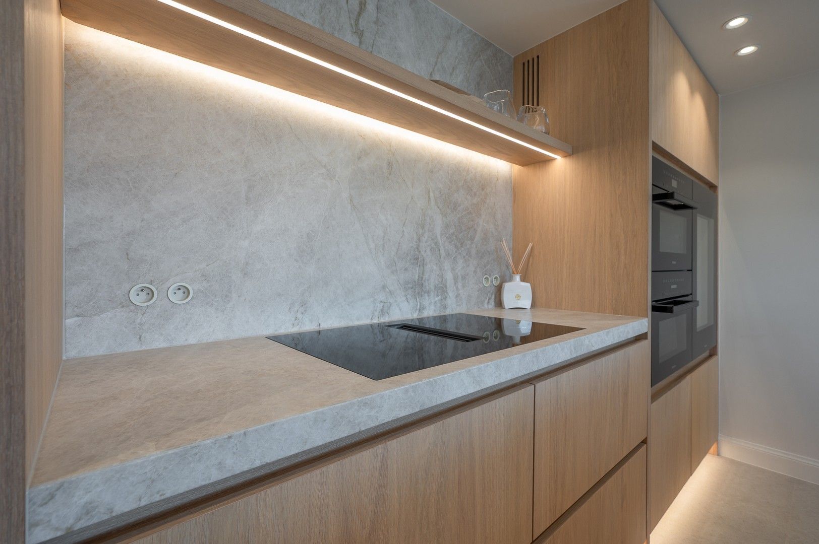 Subliem gerenoveerd hoekappartement met een schitterend zicht op de villa's van het Zoute. foto 14