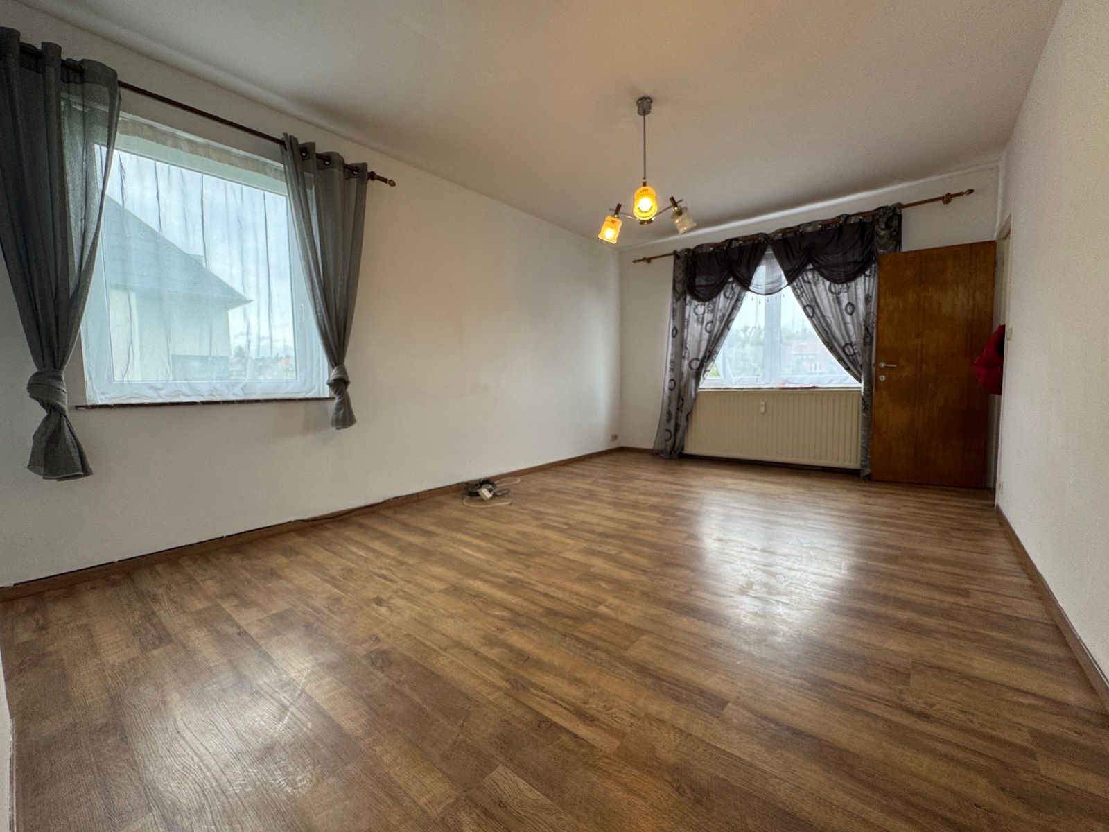 Gunstig gelegen appartement met 2 slaapkamers en garage foto 2