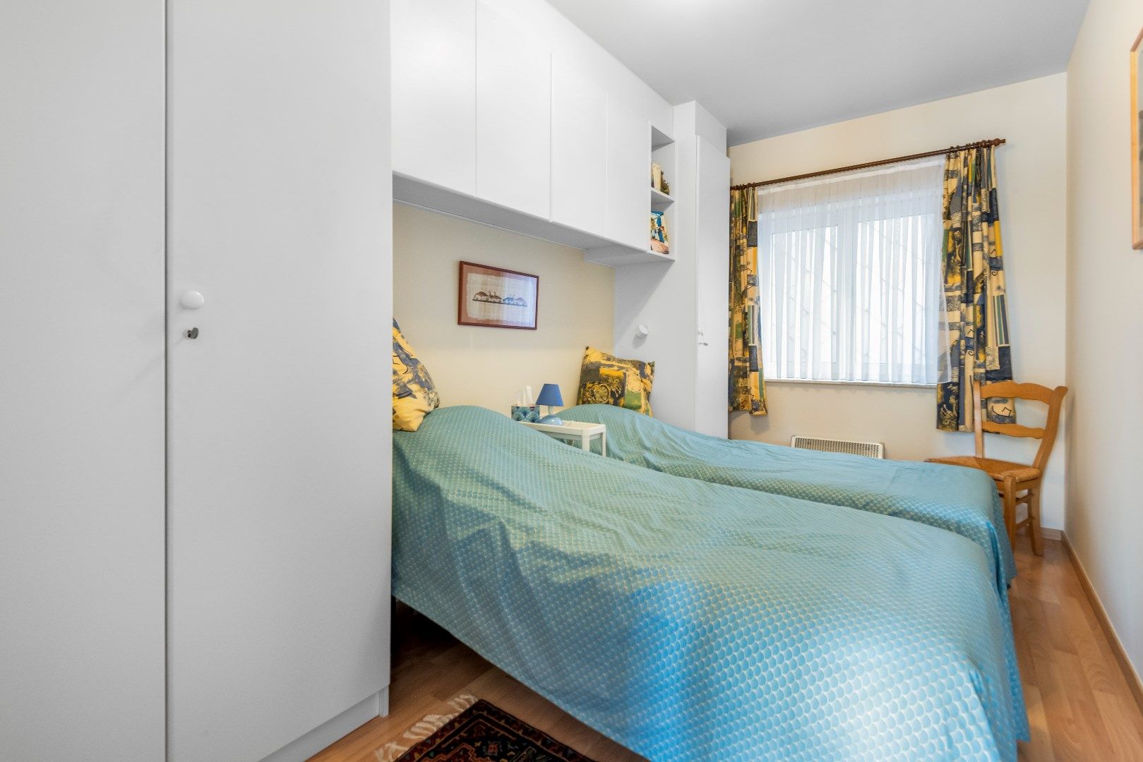 Aangenaam appartement met open groen zicht op de villa's van het Zoute, gelegen vlakbij de Lippenslaan. foto 10