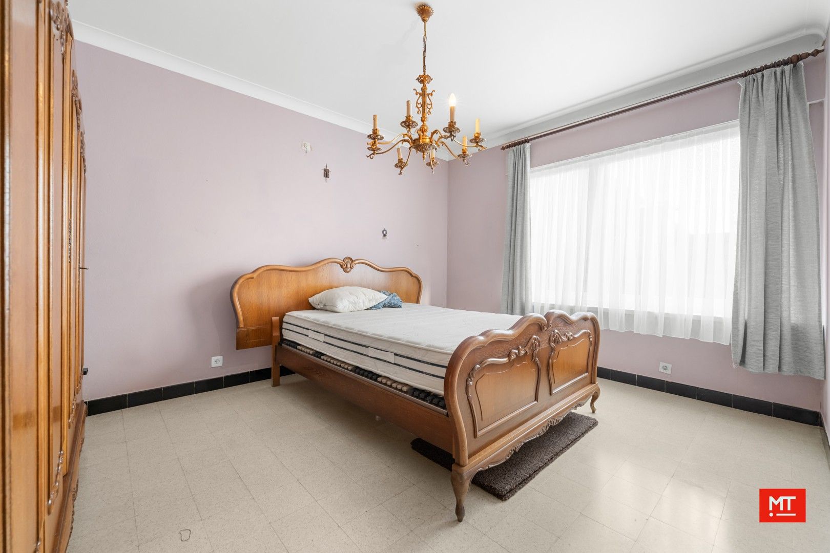 Kloeke, alleenstaande woning met 4 slaapkamers (+ mogelijk), Zuidgerichte tuin en garage foto 9