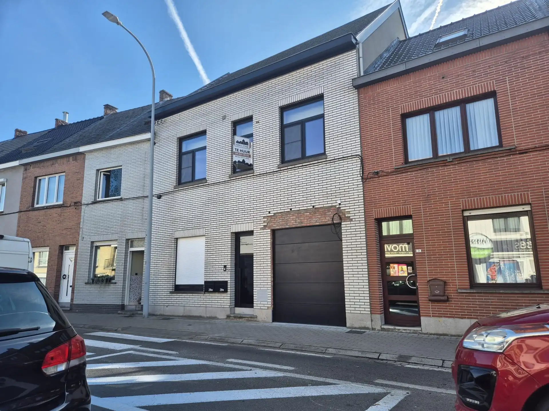 Ruime en luxueus afgewerkte duplex met 4 slaapkamers, terras en tuin. foto 28