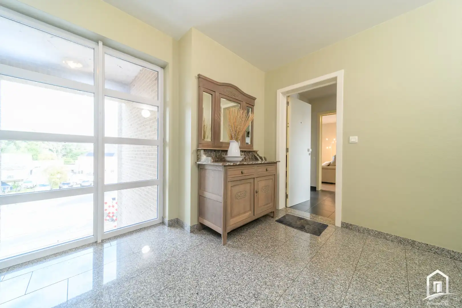 Comfortabel wonen met terras en ruime garagebox in Haaltert foto 19