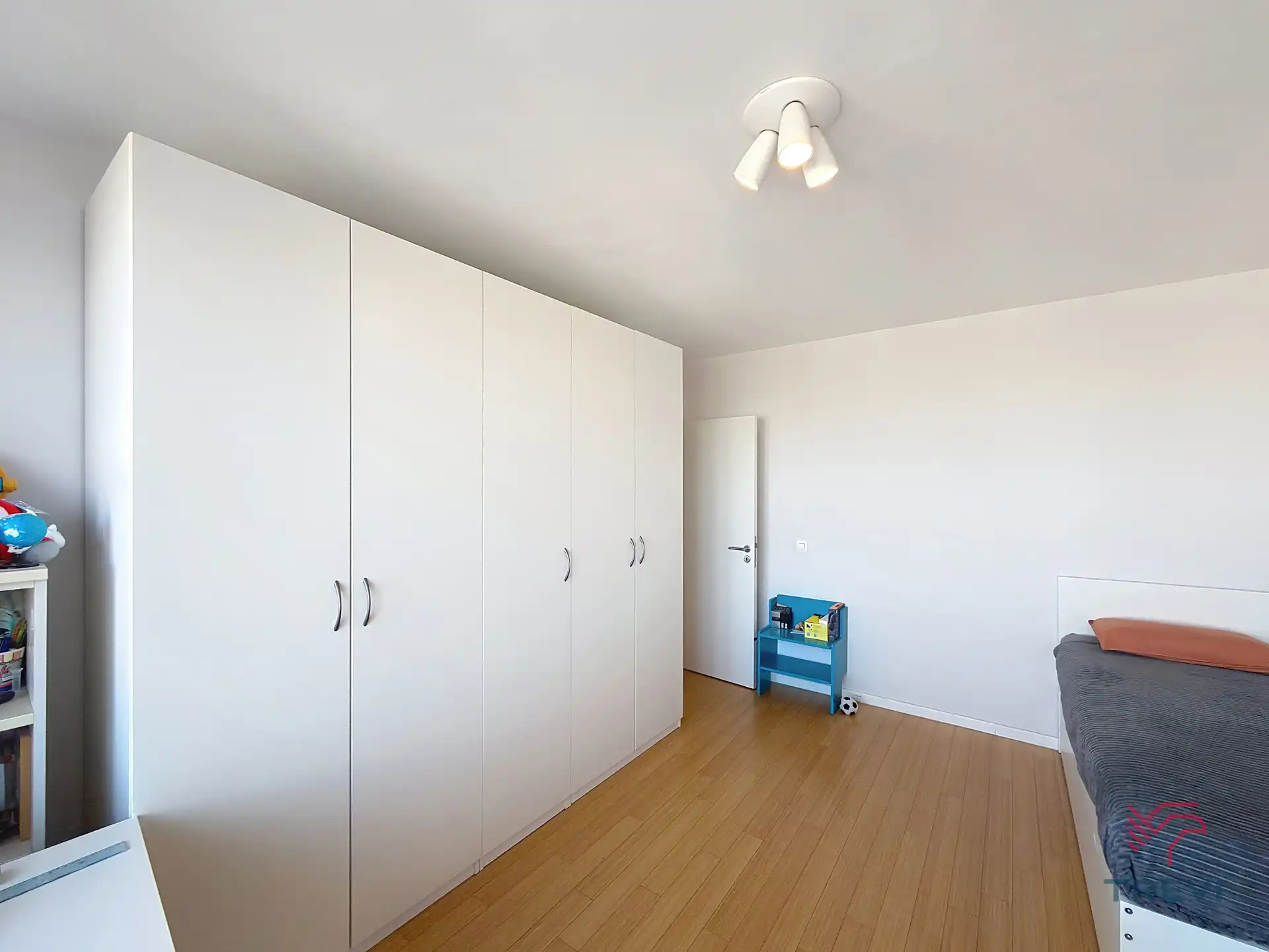 Prachtig appartement met 2 slaapkamers op de Louizalaan ! foto 16