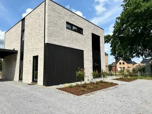 Huis te huur Akkerstraat 115 - - 3680 Neeroeteren