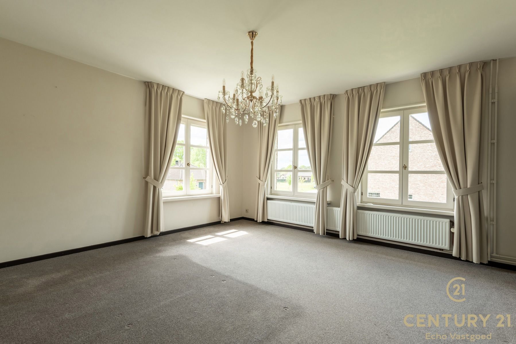 Statige goed onderhouden manoir villa met fraaie tuin   foto 16