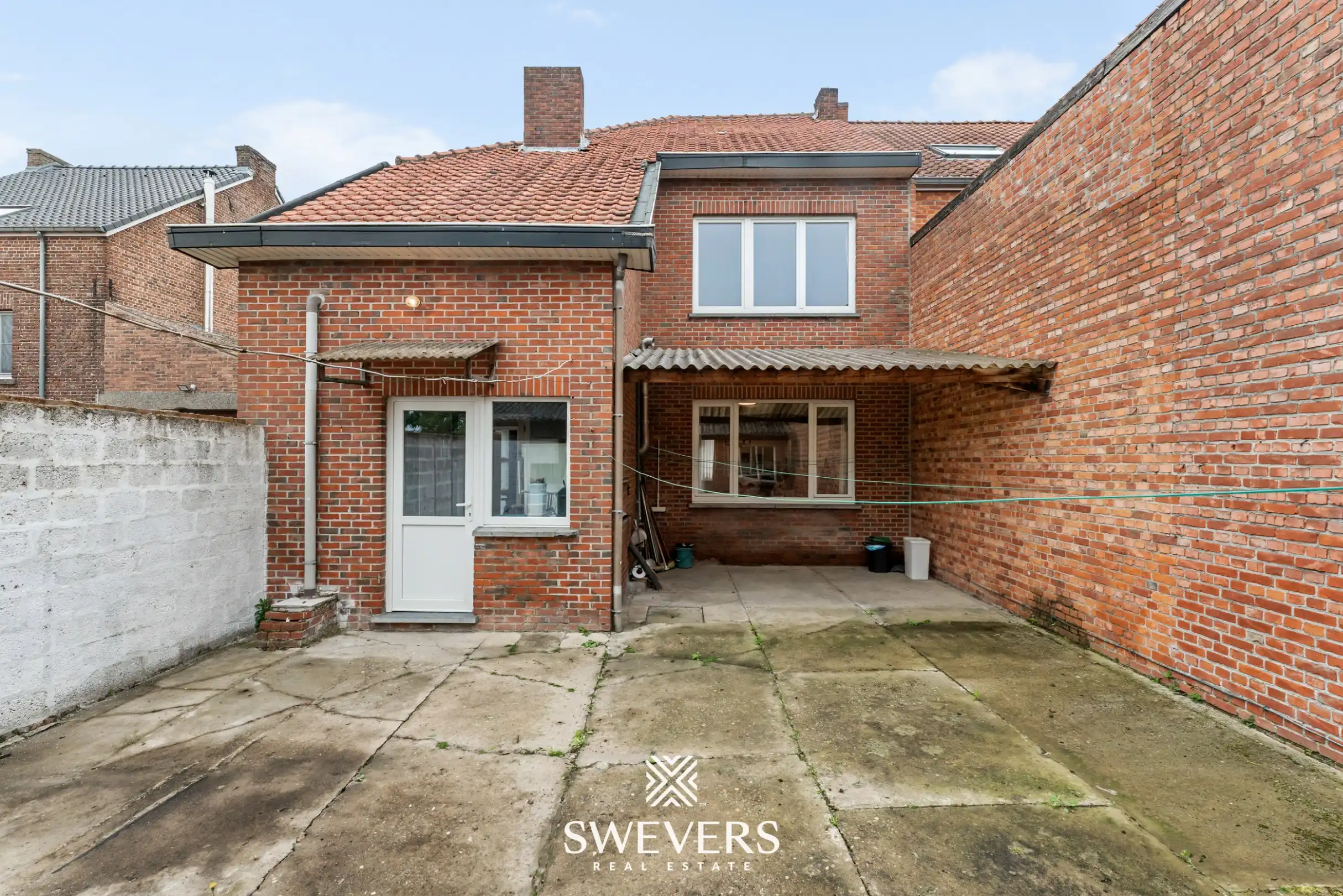 Statige woning met veel potentieel te Hoepertingen foto 22