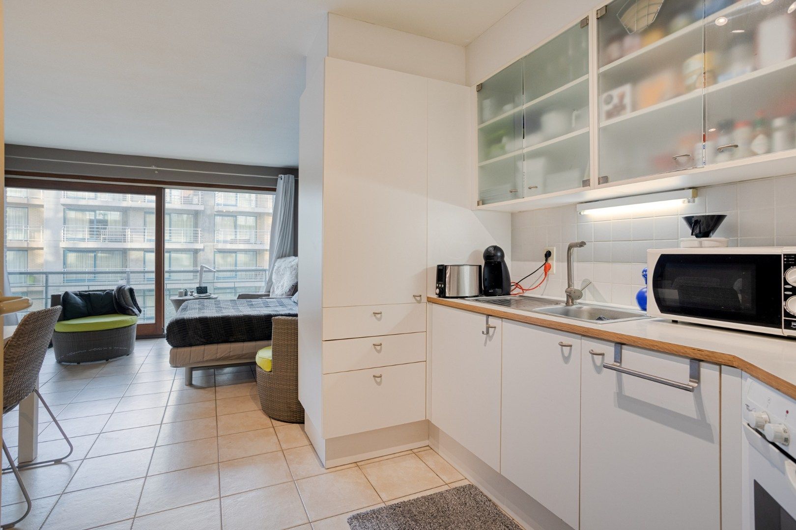 Gezellig appartement met 1 slaapkamer op topligging! foto 3