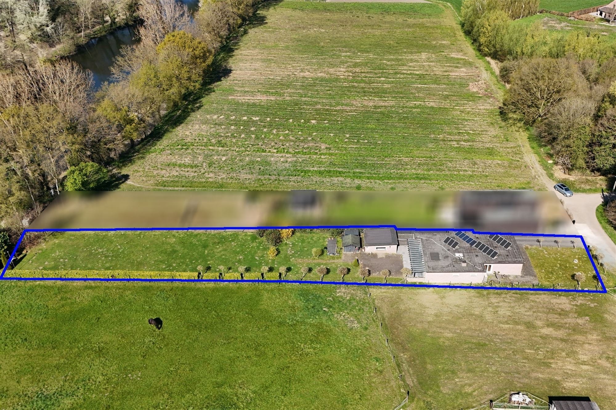 Rustig gelegen gelijkvloers-woning te Koningshooikt - nabij Duffel foto {{pictureIndex}}