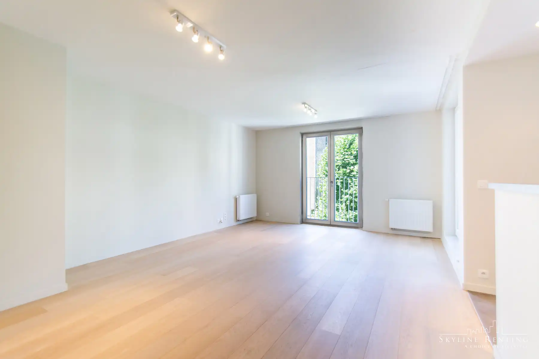  Mooi 2-kamer appartement met terras (Europese wijk) foto 2