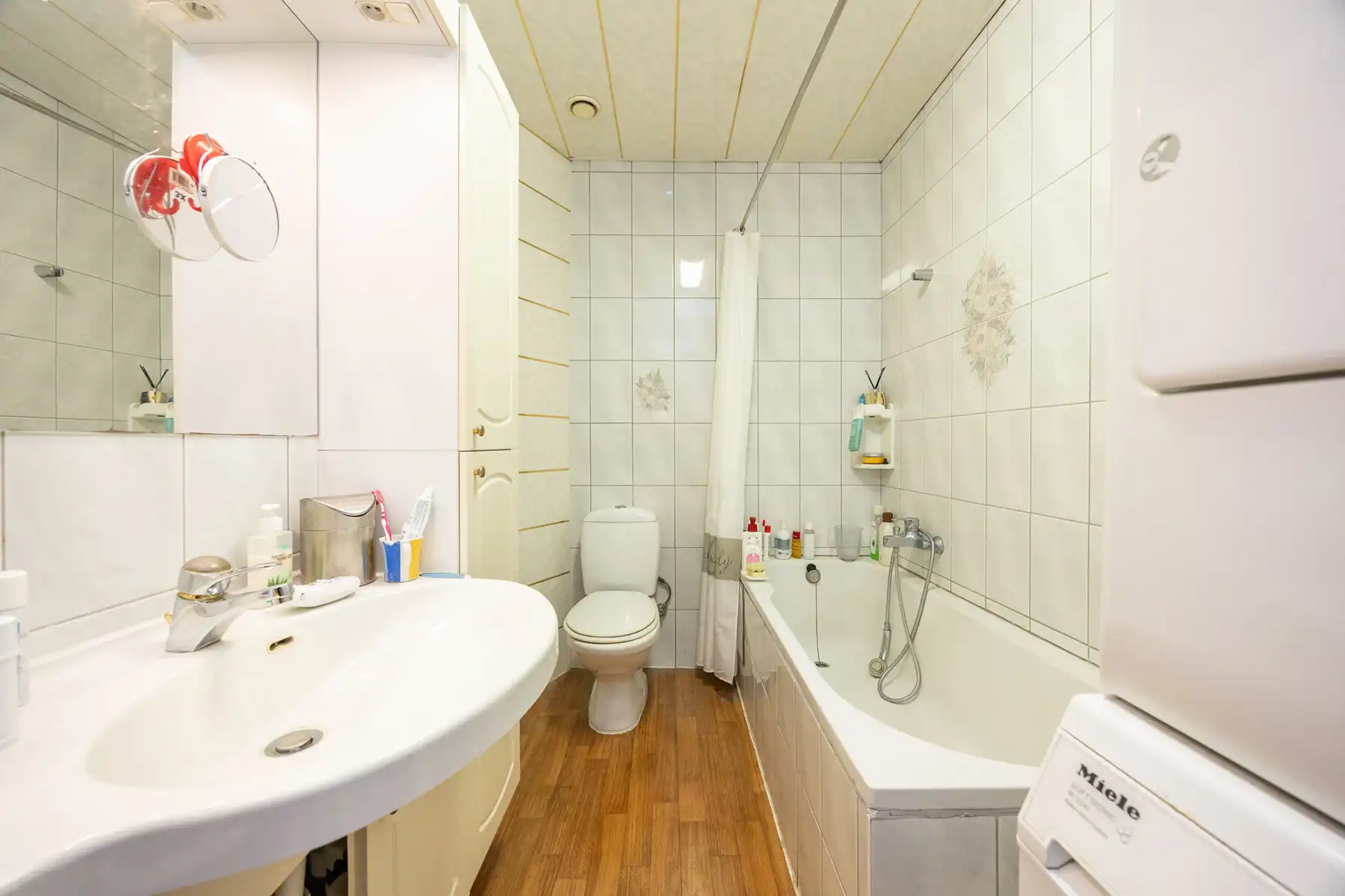 Gebouw bestaande uit 2 wooneenheden in een rustige straat in het centrum van Beerse op een perceel van ca 463 m². foto 22