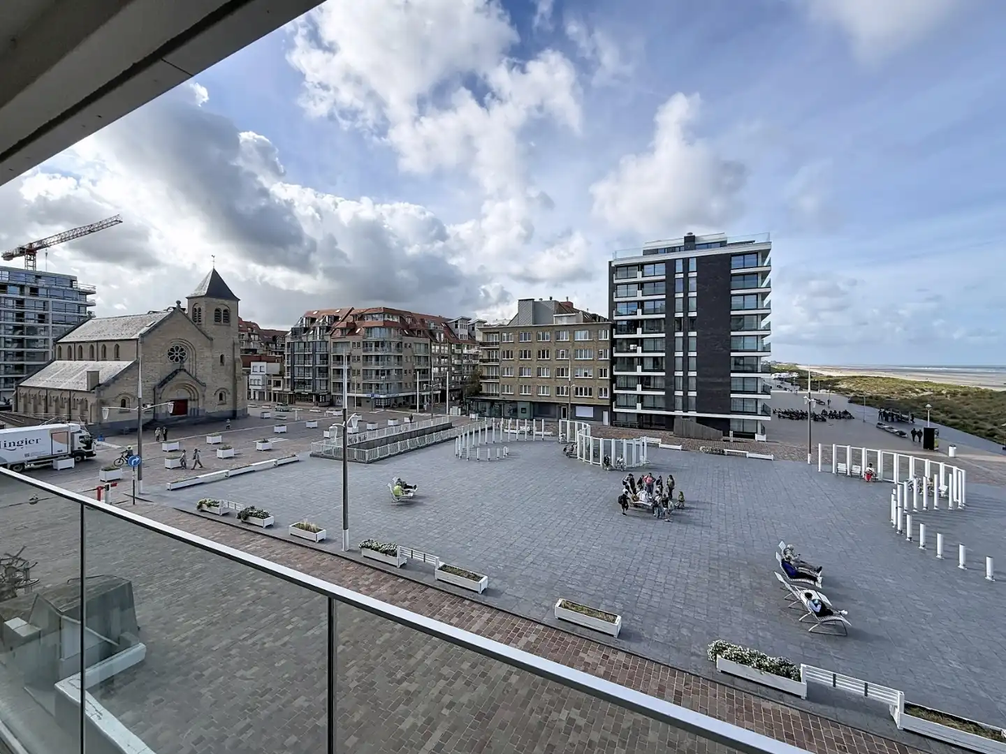 Ruim hoekappartement met met frontaal zeezicht te Nieuwpoort-Bad foto 8
