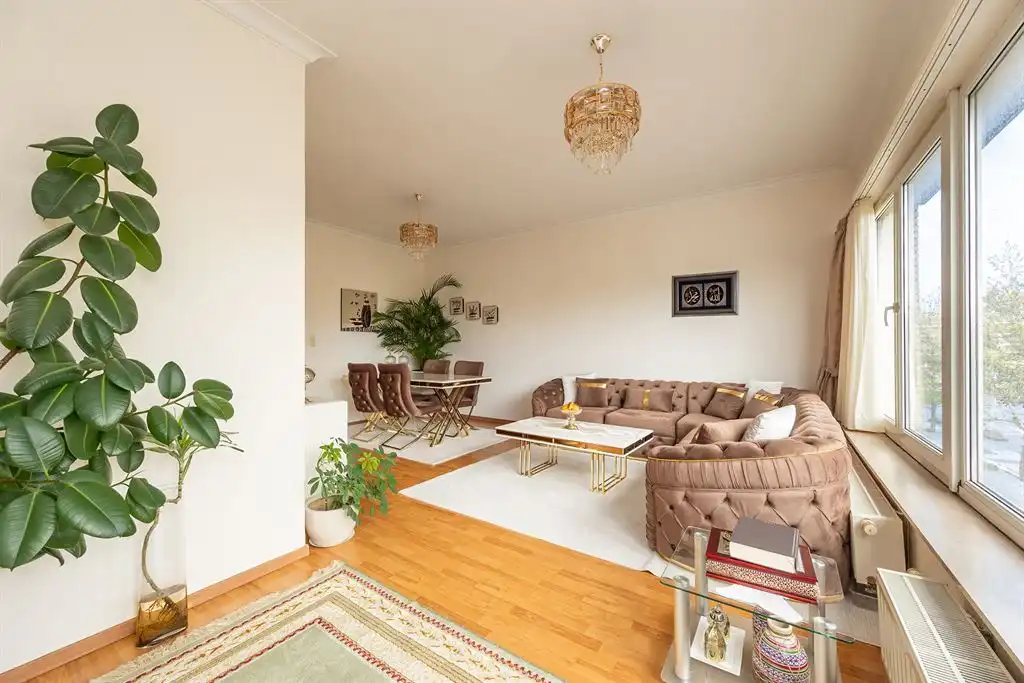 Instapklaar 2 slpk appartement nabij Te Boelaarpark foto 2