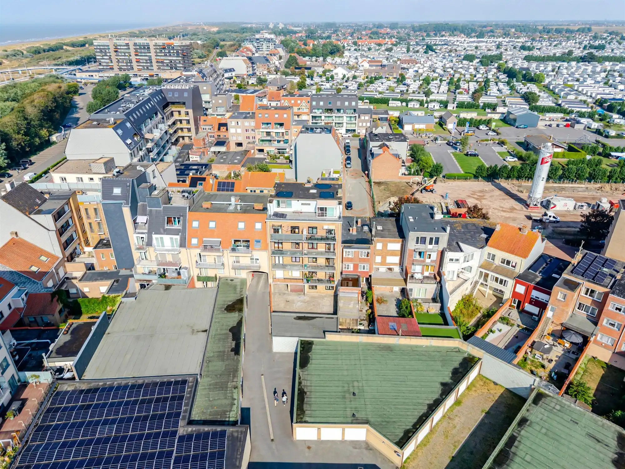 Instapklaar gelijkvloers appartement aan zee! foto 14