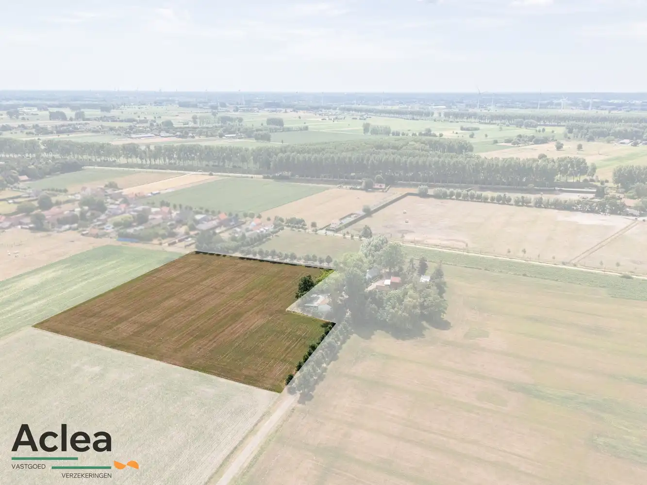Mooi stuk akkerland in Eede (NL) vlakbij de grens met België foto {{pictureIndex}}