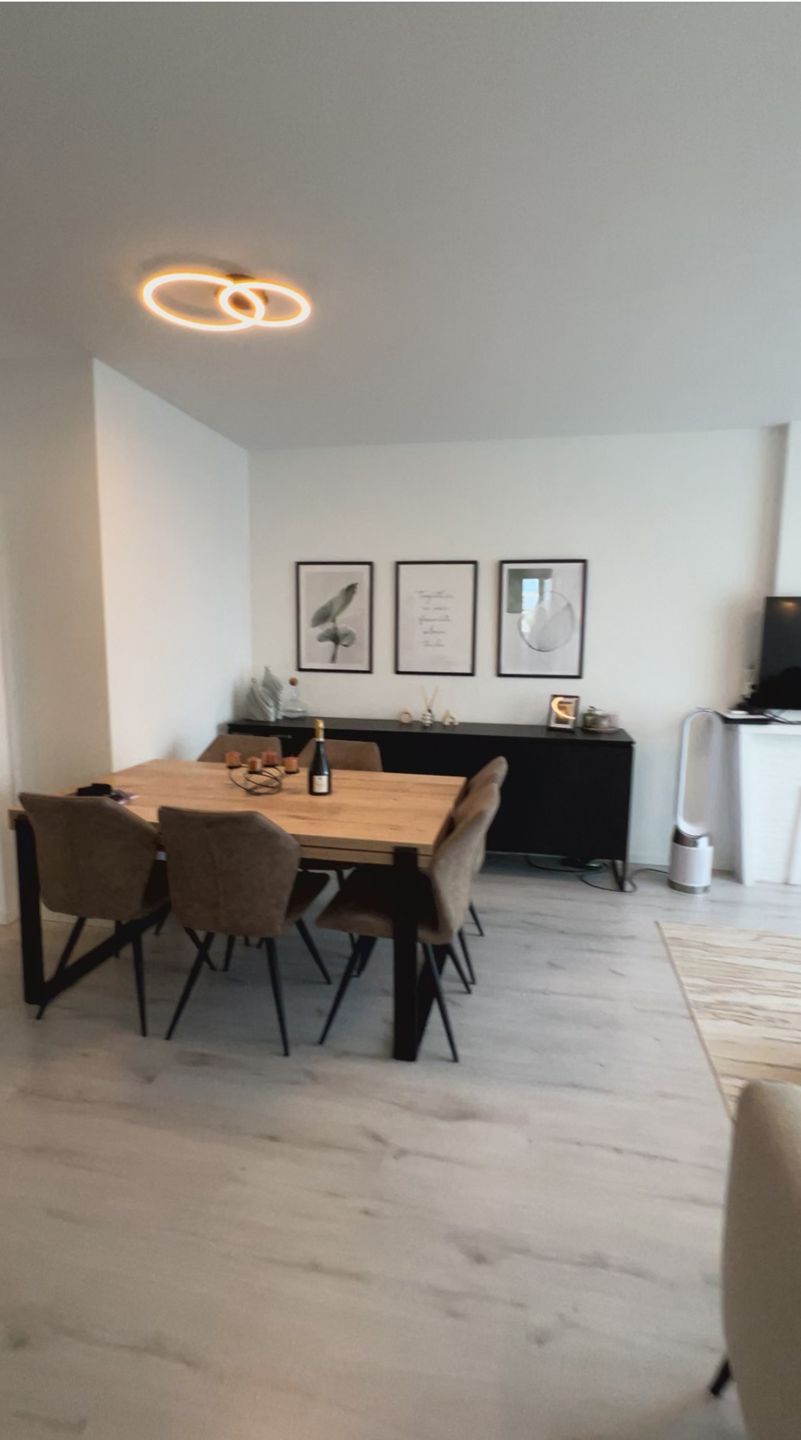 Zeer gunstig gelegen appartement foto 4