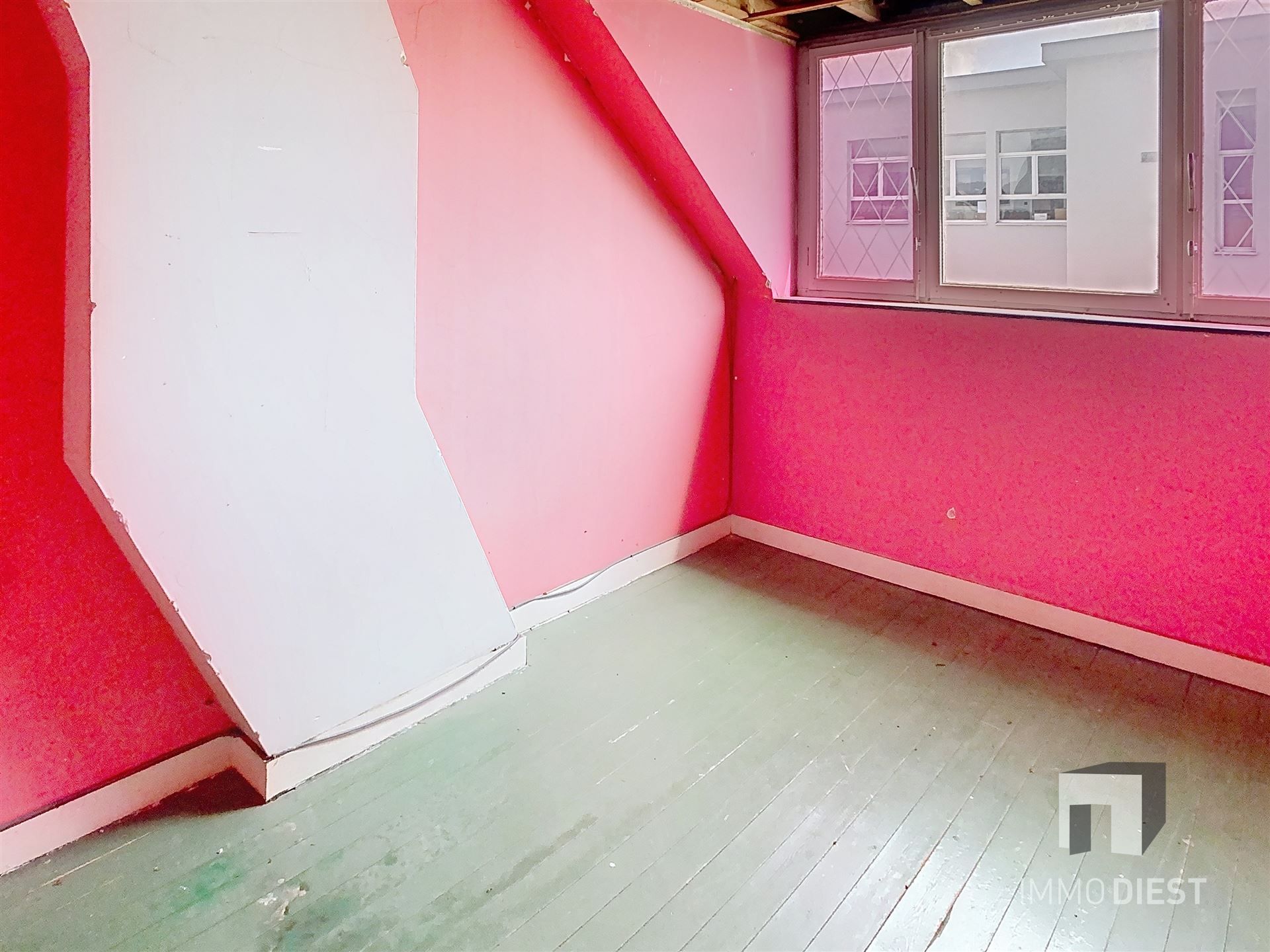 2 te renoveren woningen foto 18