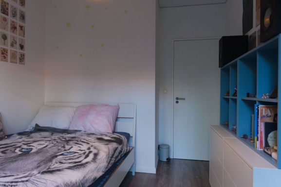 Verzorgd appartement met 3 slaapkamers, terras en autostaanplaats foto 14