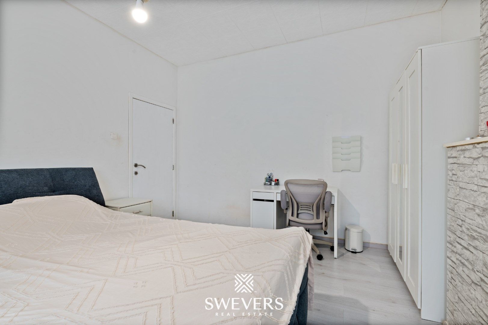 Charmante woning met Handelspand te Leopoldsburg foto 12