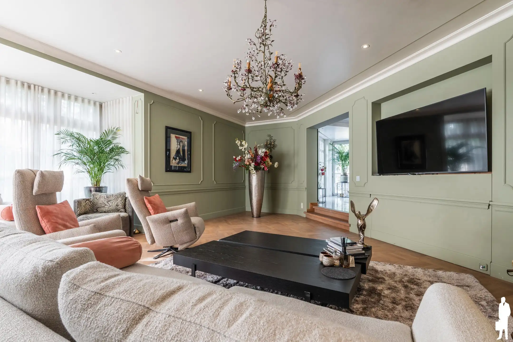 Exclusieve villa met zwembad op een perceel van 6.420 m² foto 12