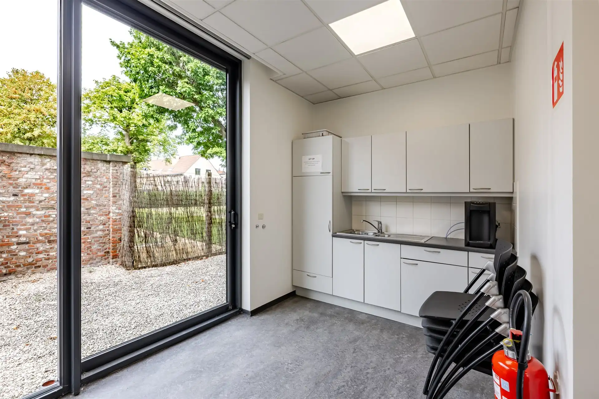 Ruime kantoorruimte op een centrale locatie in Kontich foto 19